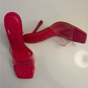 Elegant Pink Croc-Embossed Heels